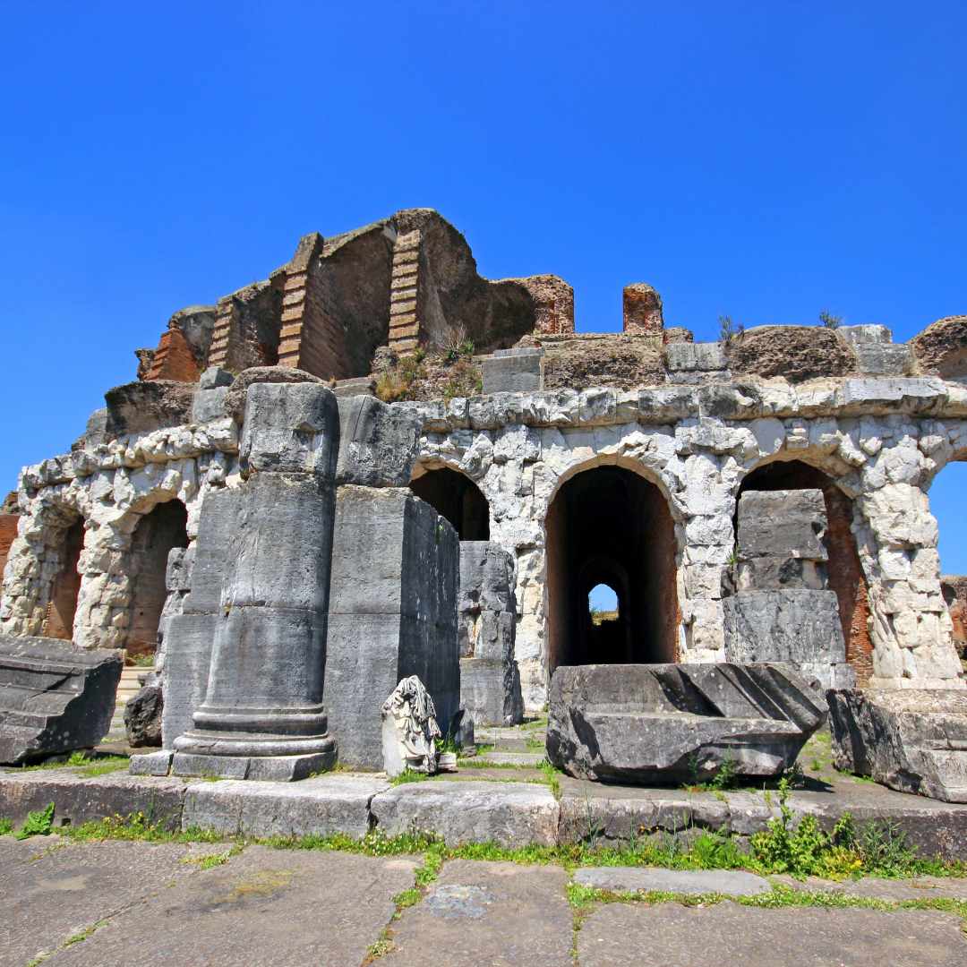 Seterie Reali di San Leucio e Anfiteatro Campano